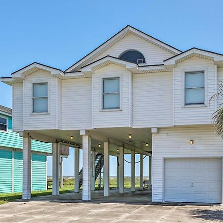 Oceanfront Galveston Home - Walk To Beach! Kültér fotó